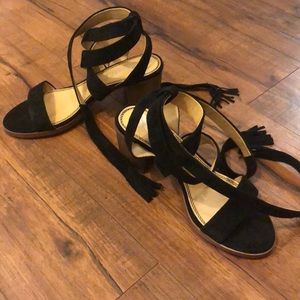 Splendid strappy black heels.